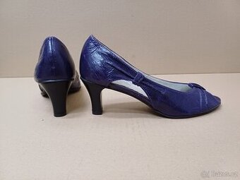 Fialové lodičky vel.36