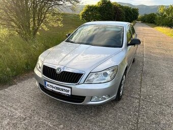 Škoda Octavia 1,2TSi 77KW ORIGINÁLNÍ AUTORÁDIO