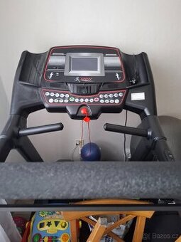 Běžecký pás Brothet GB5000