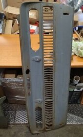 zadní čelo Škoda 100