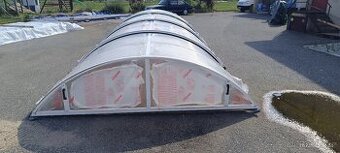 Zastřešení bazénů.