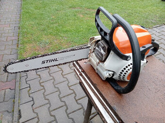 Prodám-motorová pila Stihl MS211C