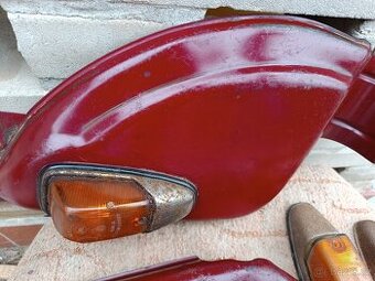 Jawa - krycí plechy