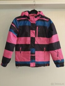 Dívčí zimní bunda SAM 73,,vel.146.