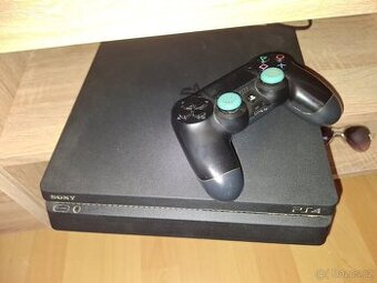 Playstation 4 Slim 1 TB