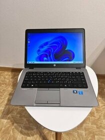 Notebook 14" HP.Intel i5-4300U 2x1,90GHz.8gb ram.250gb SSD