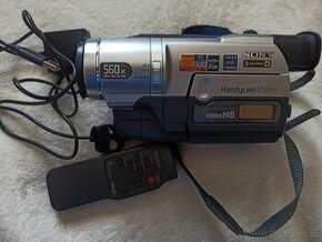 Videokamera Sony CCD-TRV208