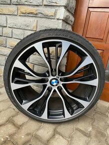 R 21 originál BMW STILING 599 3M elektróny + Pirelli P ZERO