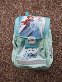 dívčí školní batoh