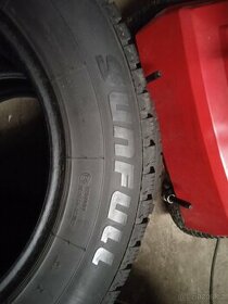 215/65 R16 98H zimní pneu
