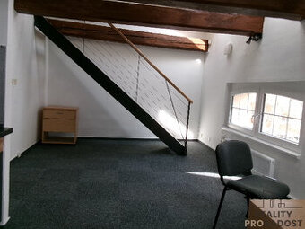 Pronájem kanceláře s galerií 36m2 blízko centra Brna