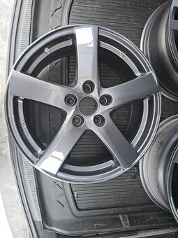 Litá kola Alutec 5 x 112 17"