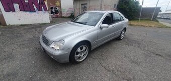 Mercedes-Benz C180 Kompressor 105kw