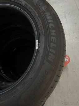pneu MICHELIN PRIMACY 4 215/65 R17 103V