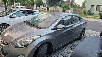 prodám hyundai elantra