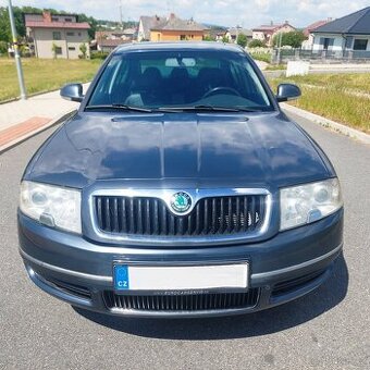 Škoda Superb 2.8 V6, 142kw, 11/2007