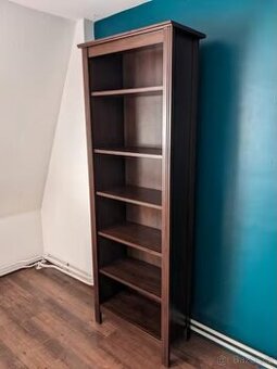 Ikea BRUSALI regál knihovna hnědá