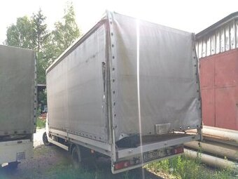 Renault Master plachtová nástavba