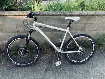 Specialized Rockhopper 26
