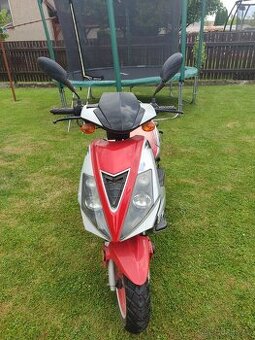 Skútr Vonroad Speed 50