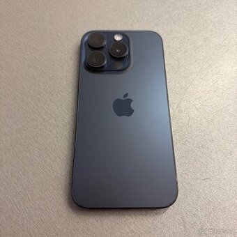 iPhone 15 Pro 256GB blue titan, pěkný stav, rok záruka