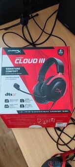 Sluchátka HyperX Cloud III
