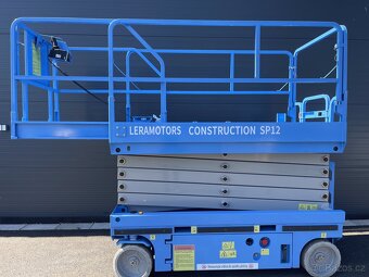 Pracovní plošina Leramotors Contruction SP1012