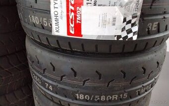 KUMHO ECSTA TM02