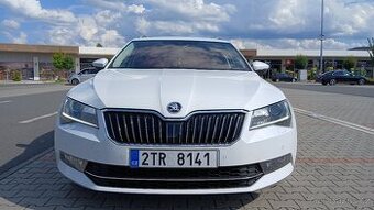 Škoda superb 3 tsi 110 kw max výbava