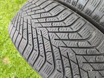 Pirelli 215/55/17