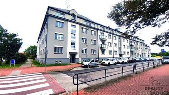 Pronájem bytu 1+kk, 33 m², ul. Husova, Náměšť nad Oslavou