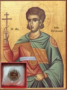 Relikviář z 20. století s relikvií Svatý Julius