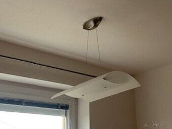 Závěsné skleněné světlo