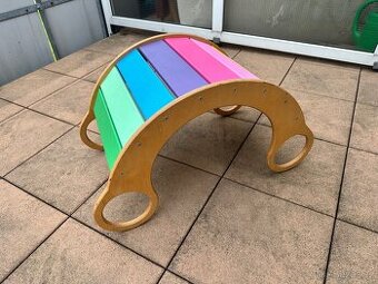 Montessori utukutu houpačka