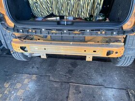 zadní vystuha Fiat Panda