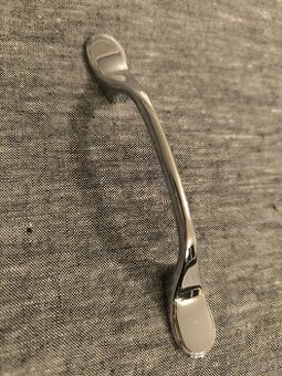 Nábytkové úchytky 76 mm