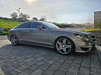 Mercedes Benz CLS 63 AMG, 5.5 biturbo, 2012