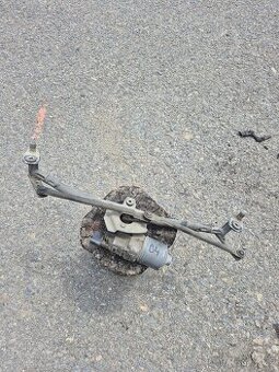 Motorek + táhla stěračů GOLF IV - 1