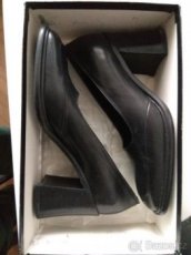 Celokožené černé dámské lodičky FABI č.38, Retro styl