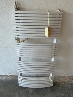 žebříkový radiátor s otop. tyčí