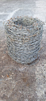 Prodám ostnatý drát