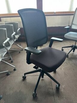 Vitra AM chair, černá - více kusů