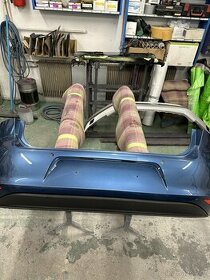 Zadní nárazník VW Golf