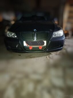 Prodám BMW E91 320D na náhradní díly