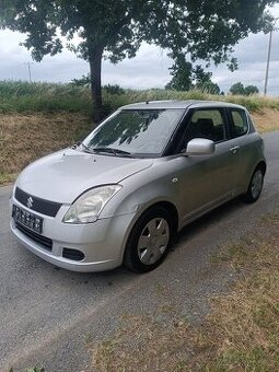 Suzuki Swift 1.3i. 68kw