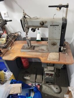 Průmyslový šici  stroj Minerva