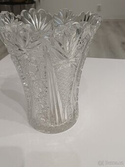 Křišťálová váza