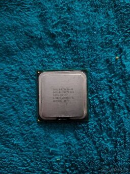 Intel Core 2 Duo E8400 (3.00 GHz, 6M Cache, socket 775)