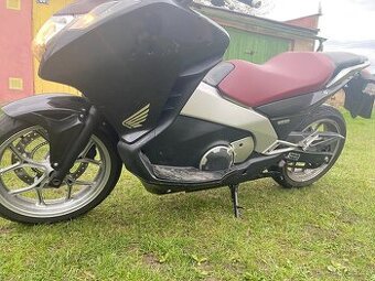Honda NC 700 D Integra
