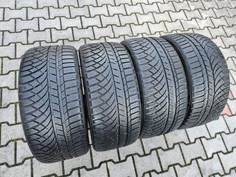 Zimní Kumho 255/35/19